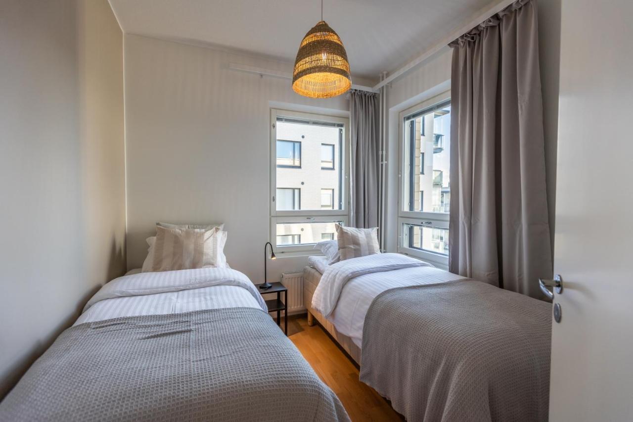 Quality Suite With Sauna - 2 Bedrooms - Brand New 2022 罗瓦涅米 外观 照片